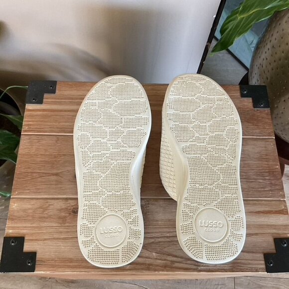 Museum of Peace & Quiet x Lusso Cloud Pelli Bone/Off White Slipper Mules Size 8 - Picture 10 of 11